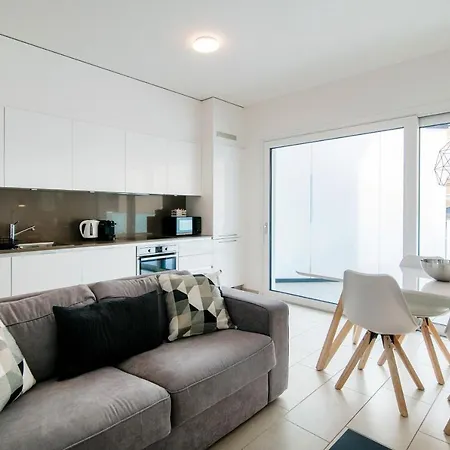 3 By Quokka 360 - Romantic One-bedroom Flat With Large Terrace Διαμέρισμα *